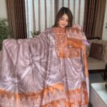 প্রিমিয়াম সিল্ক বাটিক ড্রেস – ঐতিহ্য ও আভিজাত্যের মিশ্রণ