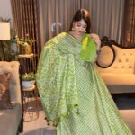 প্রিমিয়াম সিল্ক বাটিক শাড়ি – ঐতিহ্য ও আভিজাত্যের মিশ্রণ