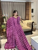 প্রিমিয়াম সিল্ক বাটিক শাড়ি – ঐতিহ্য ও আভিজাত্যের মিশ্রণ - Image 2