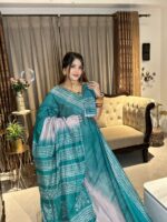 প্রিমিয়াম সিল্ক বাটিক শাড়ি – ঐতিহ্য ও আভিজাত্যের মিশ্রণ - Image 3