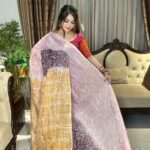 প্রিমিয়াম সিল্ক বাটিক শাড়ি – ঐতিহ্য ও আভিজাত্যের মিশ্রণ