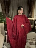 প্রিমিয়াম সিল্ক বাটিক ড্রেস – ঐতিহ্য ও আভিজাত্যের মিশ্রণ - Image 2