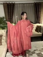 প্রিমিয়াম সিল্ক বাটিক ড্রেস – ঐতিহ্য ও আভিজাত্যের মিশ্রণ - Image 3