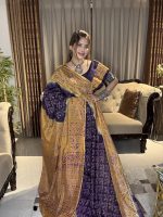 প্রিমিয়াম সিল্ক বাটিক শাড়ি – ঐতিহ্য ও আভিজাত্যের মিশ্রণ - Image 3