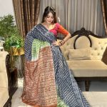 প্রিমিয়াম সিল্ক বাটিক শাড়ি – ঐতিহ্য ও আভিজাত্যের মিশ্রণ