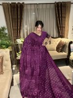 প্রিমিয়াম সিল্ক বাটিক শাড়ি – ঐতিহ্য ও আভিজাত্যের মিশ্রণ - Image 3