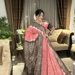 প্রিমিয়াম সিল্ক বাটিক শাড়ি – ঐতিহ্য ও আভিজাত্যের মিশ্রণ