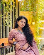 প্রিমিয়াম সিল্ক বাটিক শাড়ি – ঐতিহ্য ও আভিজাত্যের মিশ্রণ - Image 3