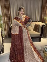 প্রিমিয়াম সিল্ক বাটিক শাড়ি – ঐতিহ্য ও আভিজাত্যের মিশ্রণ