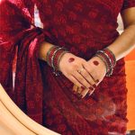 প্রিমিয়াম কটন বাটিক শাড়ি – ঐতিহ্য ও আভিজাত্যের মিশ্রণ