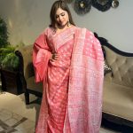 প্রিমিয়াম সিল্ক বাটিক শাড়ি – ঐতিহ্য ও আভিজাত্যের মিশ্রণ