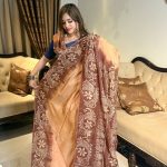 প্রিমিয়াম সিল্ক বাটিক শাড়ি – ঐতিহ্য ও আভিজাত্যের মিশ্রণ